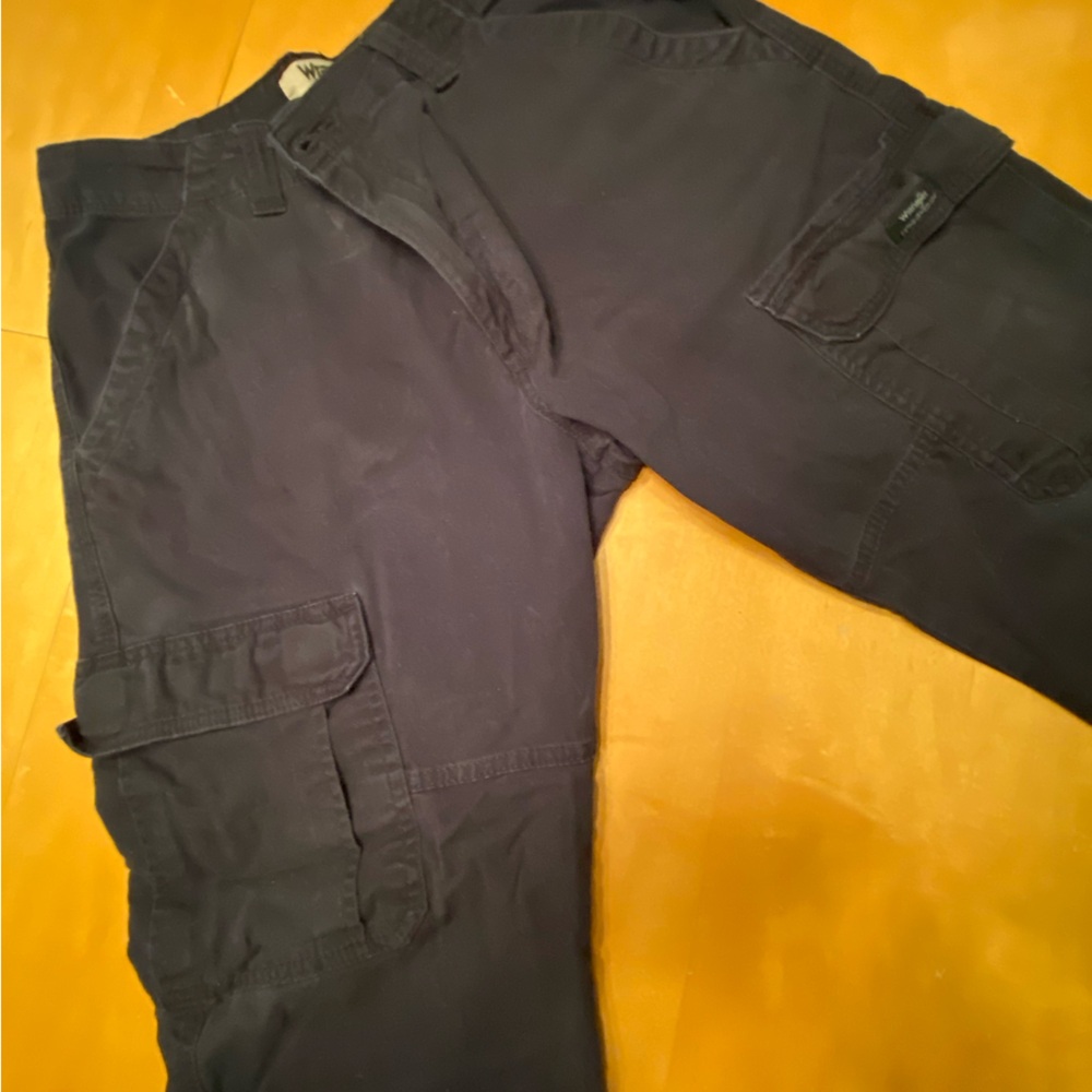 Wrangler Black Cargo Pants